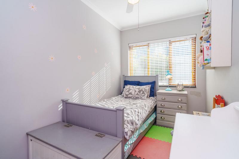 2 Bedroom Property for Sale in Harfield Village Western Cape